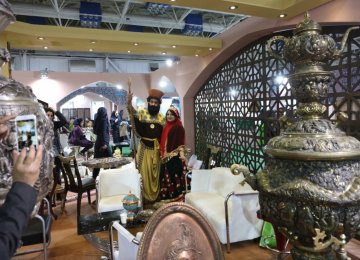 Provinces are promoting their natural, historical and cultural attractions at the event. 