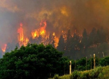 Colorado Wildfire Expected to Persist  