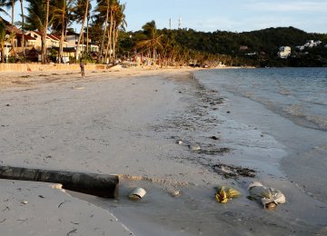 Philippines Policing Resort Island Before Shutdown  