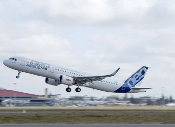 Airbus, AirAsia Discussing $23 Billion Deal