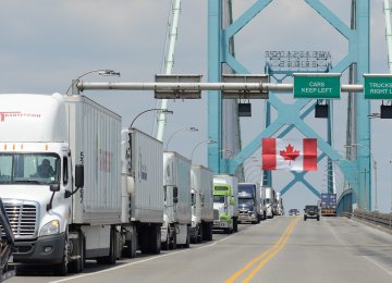 Canada Trade Surplus Exceeds Forecasts