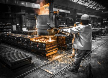 A year ago, China’s State Council announced plans to close 100 million-150 million tons of steel capacity and strictly prohibit  the expansion of crude steelmaking capacity during the next five years.