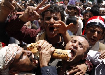 Egyptians this week staged street protests after the Ministry of Supply announced changes in the bread distribution system on Monday.