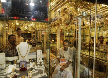 Gold Demand Slides to 7-Year Low