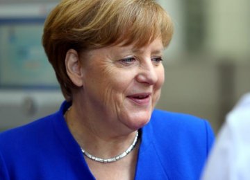 Merkel Slams US for New Russia Sanctions