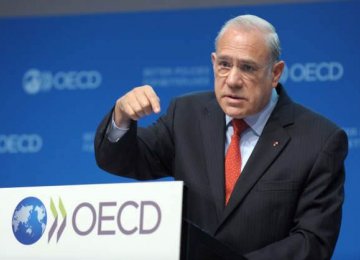 OECD Calls for Cutting Red Tape