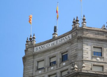 Spain Public  Debt Rises 