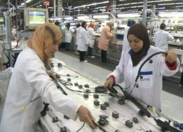 Tunisia Needs to Create Jobs, Contain Debt