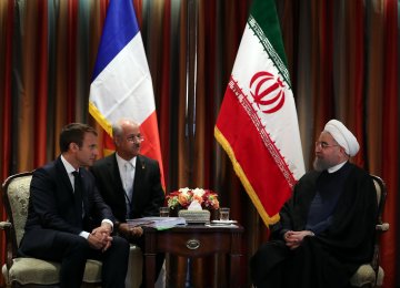 Rouhani Confers With World Leaders