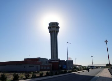 Iran's Tallest Airport Control Tower Comes on Stream