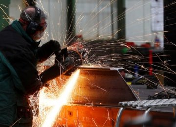 Domestic Demand Props Up German Economy 