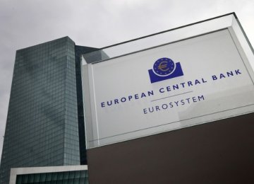 ECB Weighs Further Small Step Toward Stimulus Exit