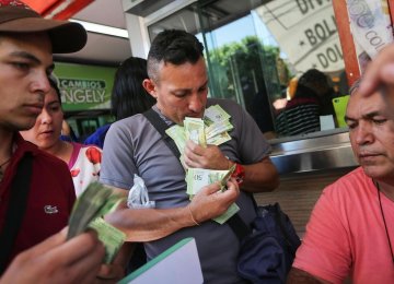 IMF Forecasts 1 Million Percent Inflation in Venezuela