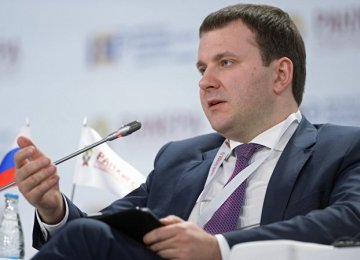 Russia Adapting to Low Oil Prices, Sanctions