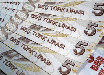 Turkey CB Tightens Liquidity to Prop Up Declining Lira