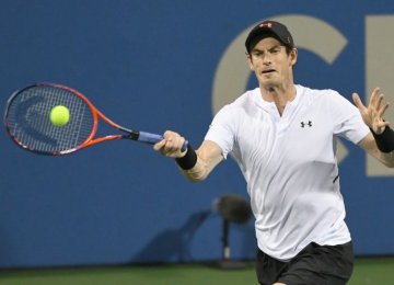 Andy Murray Makes Emotional Return