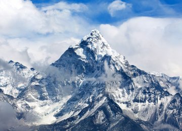  Mount Everest