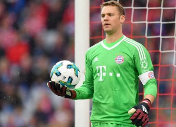 Bayern Keeper Could Be Out for 6 Months