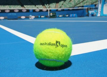 Australian Open 2018 Starts With a Bang