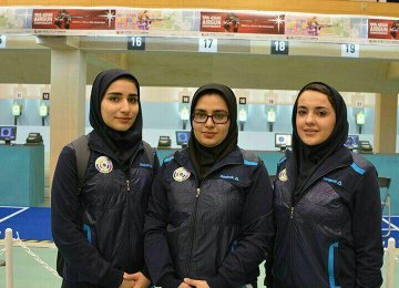 Haniyeh Rostamiyan (L), Fatemeh Qodrat-Abadi (C)  and Seyyedeh Shirin Mortazavi