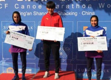 Two Medals for Sisters in China Canoe Marathon