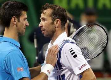 Novak Djokovic (L) and  Radek Stepanek
