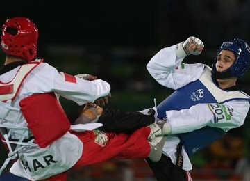Ashourzadeh Wins Bronze at Taekwondo Grand Prix