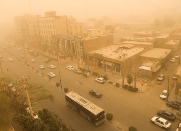 The concentration of dust in Ahvaz was 60 times above the acceptable level on Feb. 13.