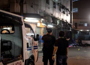 2 Killed in Manila Twin Blasts 