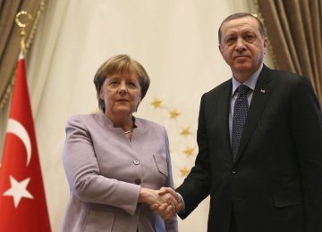 Merkel Urges Erdogan to Uphold Freedom of Opinion