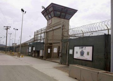 Oman Accepts 10 Guantanamo Inmates