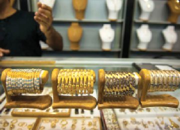 The robust jewelry demand is buoyed by sustained improvement in consumer confidence in Iran’s gold market.