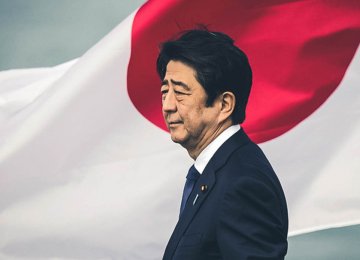 Japan’s Abe in  UAE to Boost Ties