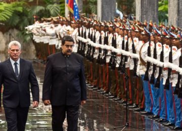 Cuba’s Diaz-Canel Receives Maduro in First Act as President