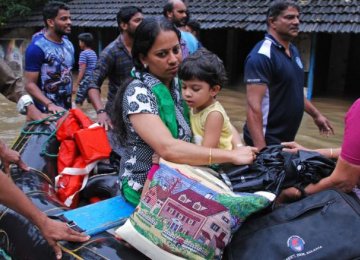  Over 160 Dead in Kerala Deluge