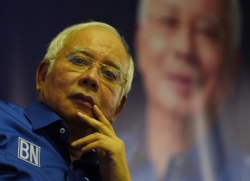 Mudslinging, Sabotage as Malaysia Gears Up for Polls