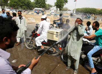 Heat Wave in Pakistan’s Karachi Kills Dozens