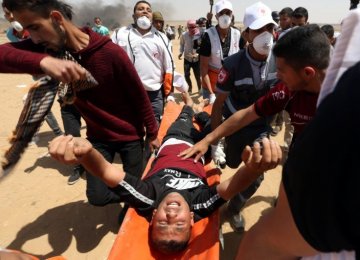 Israeli Gunfire Kills Palestinian as Border Protest Builds to Climax