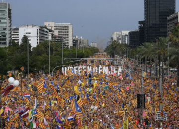 One Million Catalans Rally for Independence in Barcelona