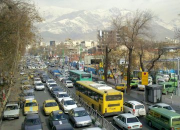 4 Million Polluting Clunkers Fined in Tehran 