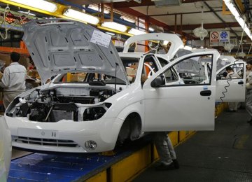 Industries Ministry Warn Carmakers Against Hoarding