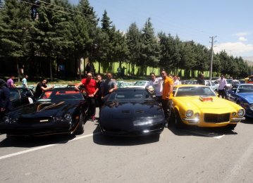 Classic Car Rallies in Tehran and Alborz