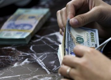 Currency and Gold Fall in Iran