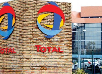 From Mideast to Argentina, Total Bets on Cheap Oil, Gas