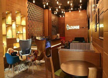 t-Lounge by Dilmah was officially launched in Tehran’s Sam Center by Dilmah Founder Merrill Joseph Fernando.