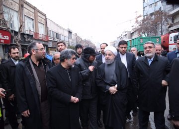Rouhani Visits Site of Collapsed High-Rise  