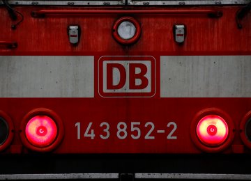 German Rail Operator, Deutsche Telekom End Iran Projects