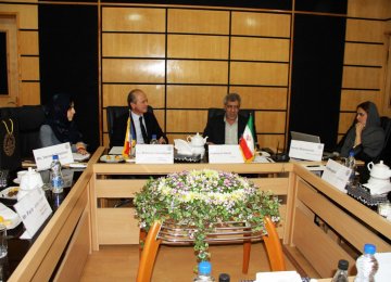 France, Iran to Boost Academic Ties