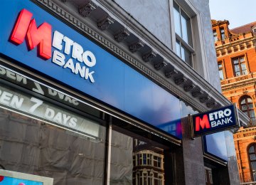 Iranians in UK File New Lawsuit Against Metro Bank  