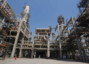 The long-awaited Persian Gulf Star Refinery will start trial production of gasoline this week.